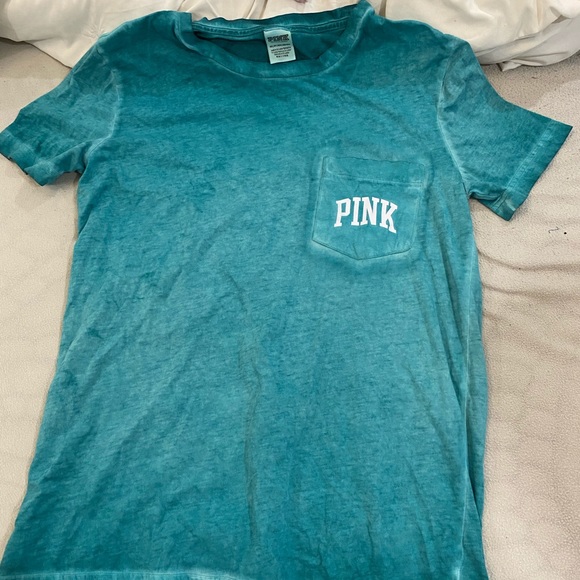 Tops - Picture 1 of 7